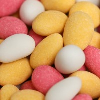 A Jar of Sugared Almonds - 1.8 Kg Jar